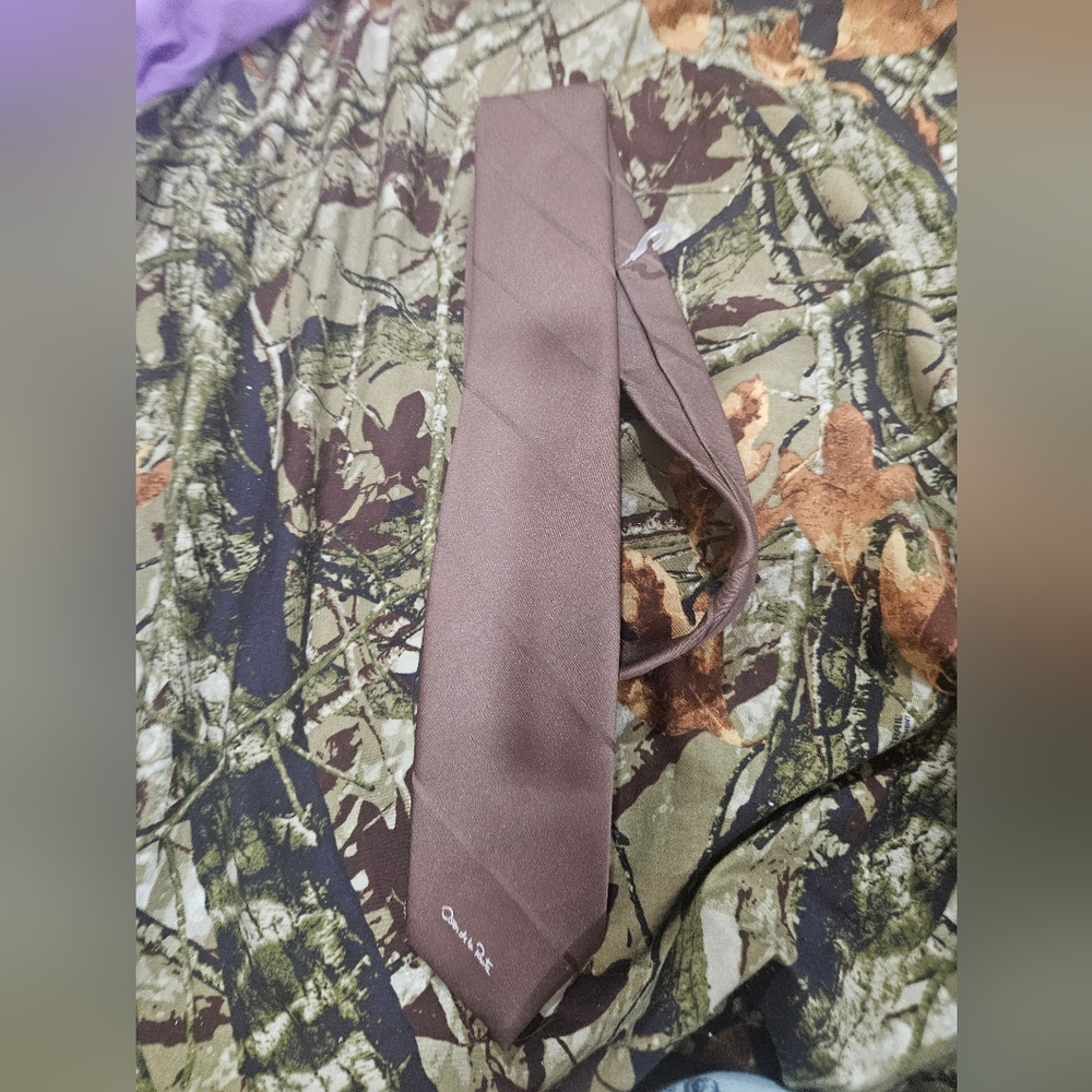 Oscar De La Renta Brown Tie